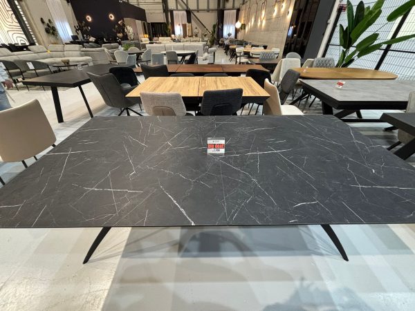 שולחן אוכל עודפים #1